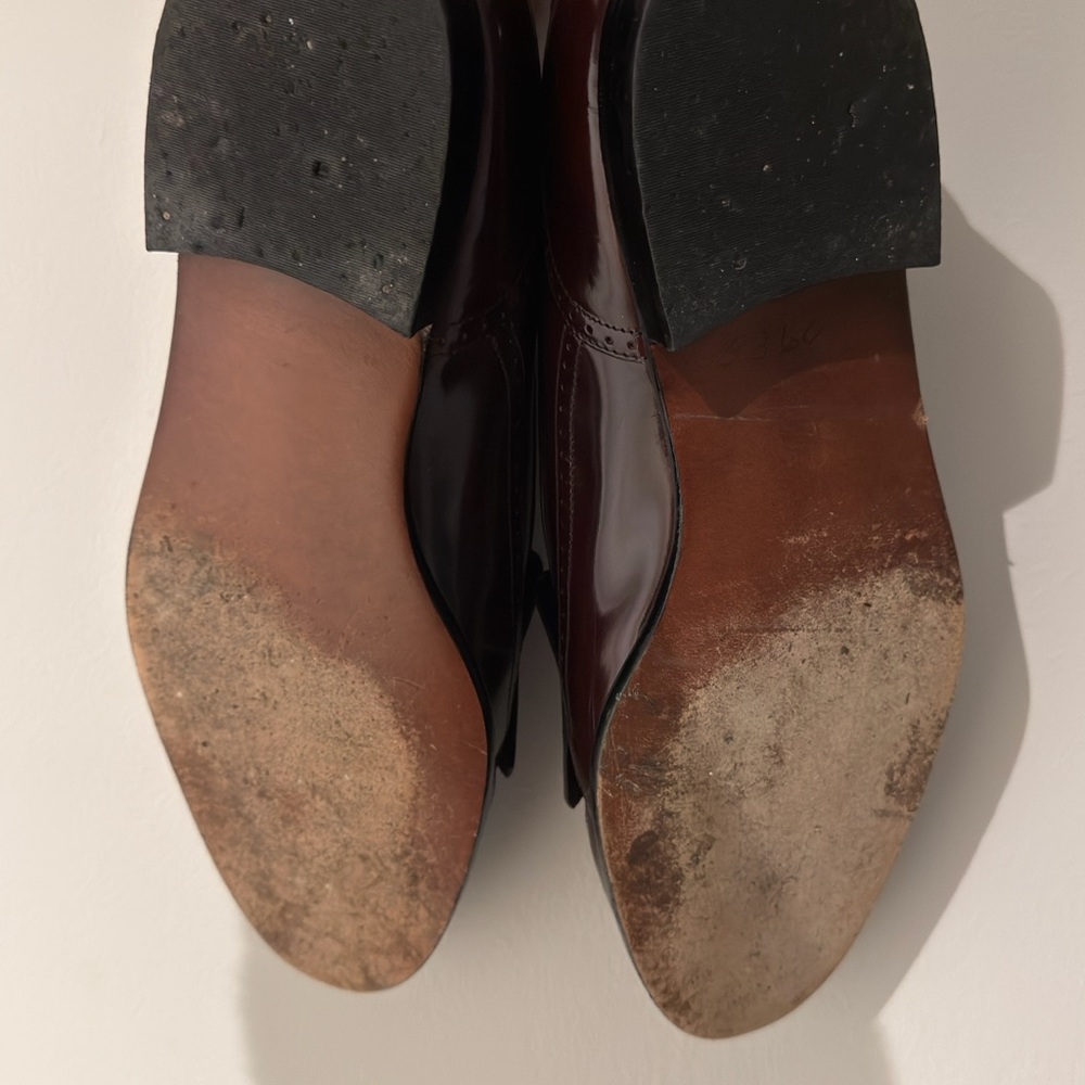 Bostonian Men's Dark Burgundy Tassel Loafers - Picture 2 of 2